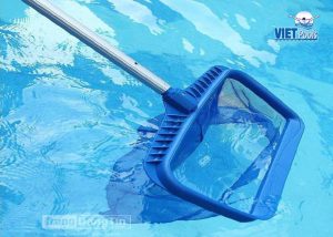vợt vớt rác bể bơi di động