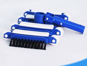 bàn hút vệ sinh bể bơi