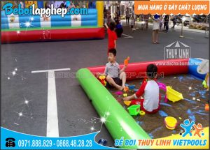 bể bơi xúc cát