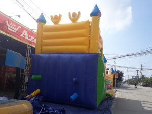 Nhà Phao Bơm Hơi Công Chúa Elsa 4.2m x 8m 9