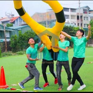 Vợt Tennis bơm hơi chơi team building kích thước 2.7m 5