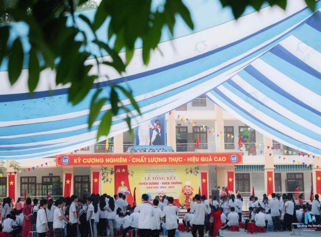 Dù 2 Mái Sự Kiện Tại Trường THCS Văn Bình 14