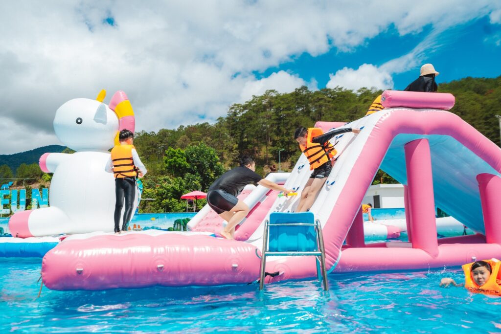 Mô Hình Bơm Hơi Tại Tea Resort Prenn Đà Lạt No1 12