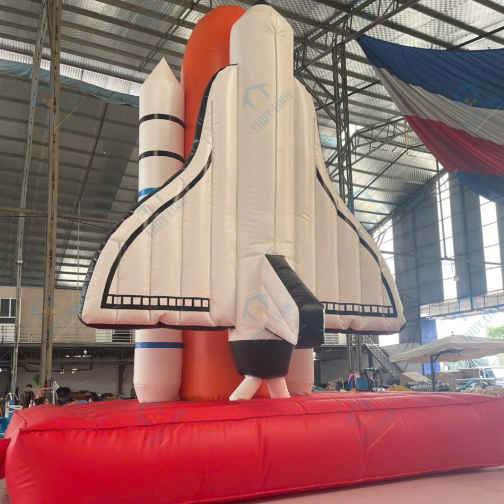 Mô Hình Tàu Vũ Trụ Và Phi Hành Gia Bơm Hơi No1