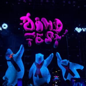 Mô Hình Bơm Hơi Gấu Khổng Lồ Tại Đông Fest 2025 12