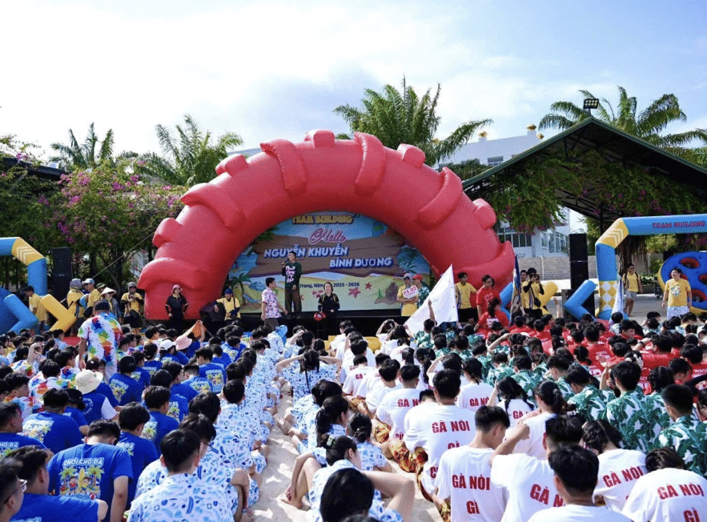 Cổng hơi bánh xe teambuilding