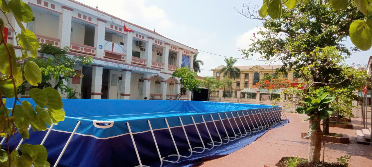 Bể Bơi Khung Kim Loại Di Động 9,6m x 20,1m x 1,2m